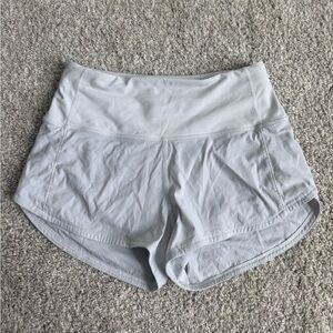 Lululemon High rise Speed up short 2.5”       Color: worn white; size: 2